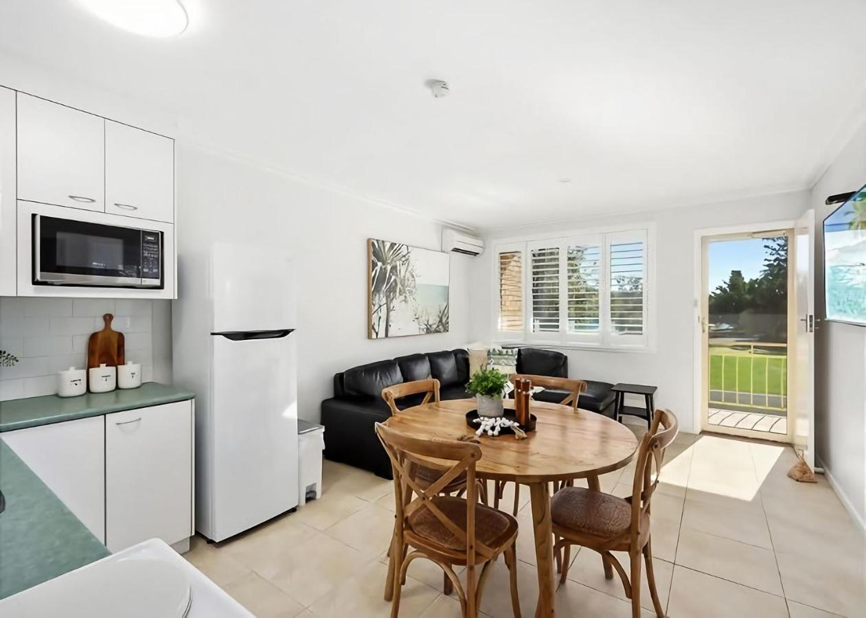 Ernora Court Urunga